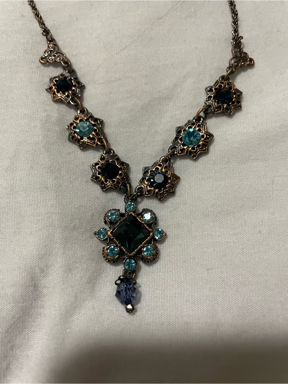 Necklace - Picture 2 of 2
